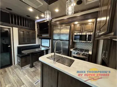 2022 Dutchmen RV Voltage photo 8