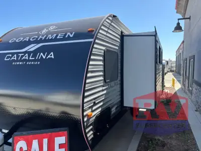 2027 Coachmen Catalina Summit Series 7 184MKS photo 4
