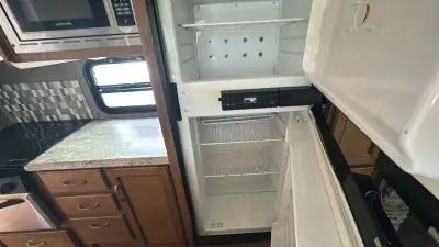 2018 Coachmen Catalina Legacy 293RLDS photo 27
