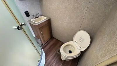 2018 Coachmen Catalina Legacy 293RLDS photo 20