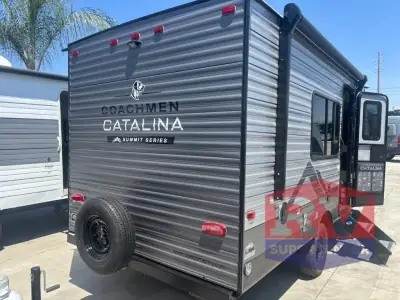2027 Coachmen Catalina Summit Series 7 154RBX photo 5