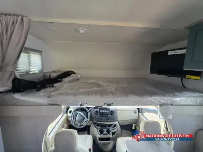 2027 Winnebago SUNFLYER 26FE photo 12