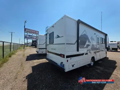 2027 Winnebago SUNFLYER 26FE photo 3