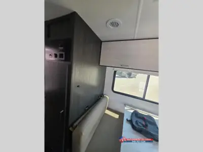 2027 Winnebago Sunflyer 22RS photo 14