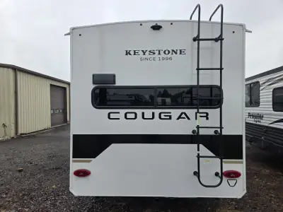 2026 Keystone Cougar Half-Ton 26RKE photo 6