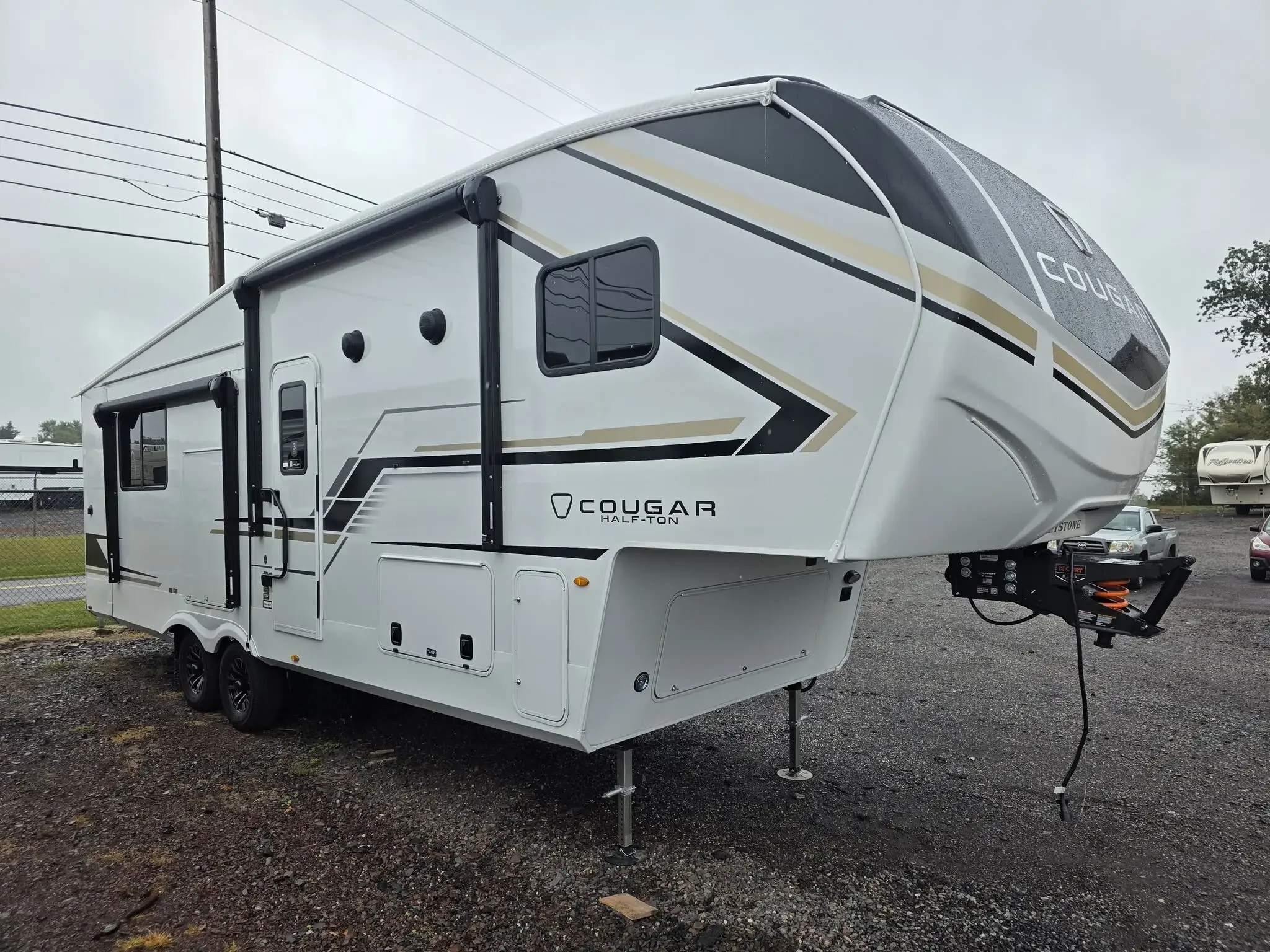 2026 Keystone Cougar Half-Ton 26RKE exterior