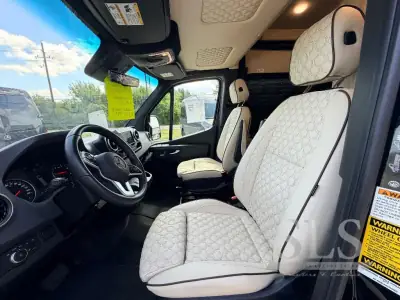 2025 Midwest Automotive Designs Heritage MD2 photo 11