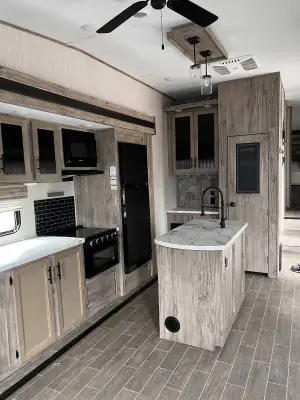 2020 Cherokee ARCTIC WOLF 291RL photo 4