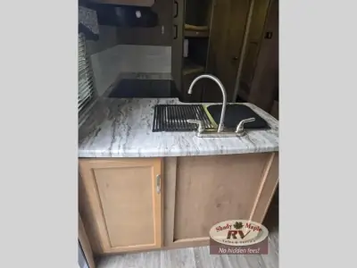 2020 Winnebago Industries Towables Minnie 2455BHS photo 16