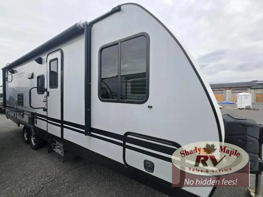 2020 Winnebago Industries Towables Minnie 2455BHS exterior