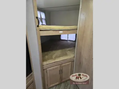 2020 Winnebago Industries Towables Minnie 2455BHS photo 20