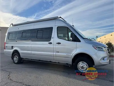 Used 2022 Winnebago Boldt 70BL