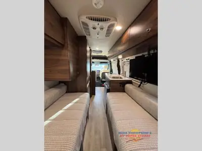 2022 Winnebago Boldt photo 16