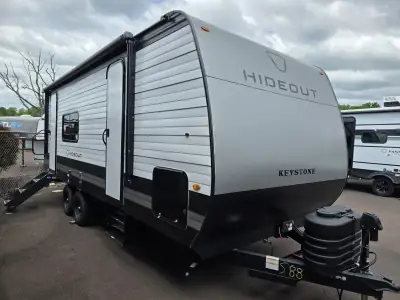 2026 Keystone Hideout 212RKS