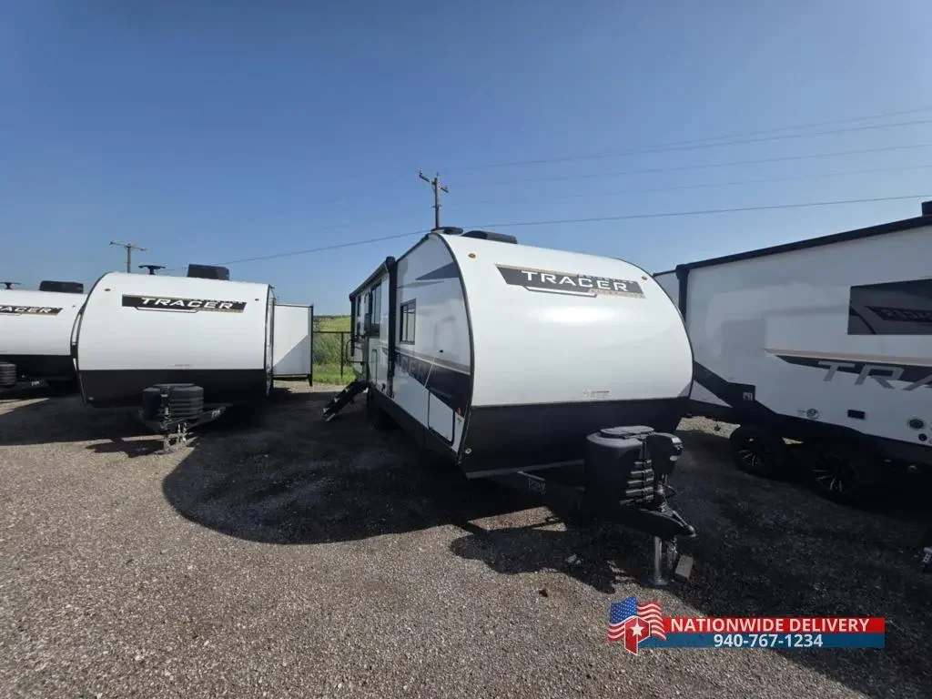 2025 Prime Time Tracer 250BH exterior