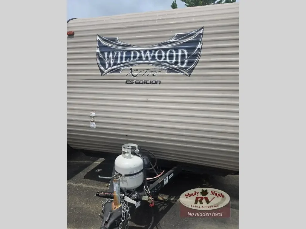 2015 Forest River Wildwood X Lite FS 174BH exterior