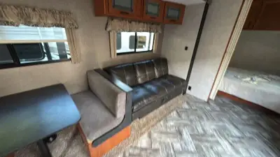 2023 Fl Enterprise PREMIER HY38 photo 31