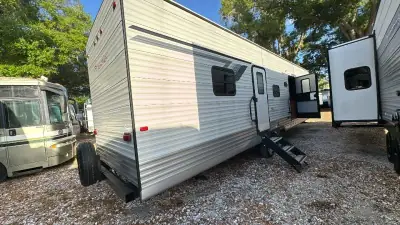 2023 Fl Enterprise PREMIER HY38 photo 9