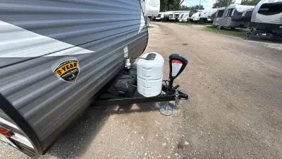 2018 Coleman By Dutchmen Lantern LT 17RD photo 31