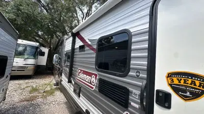 2018 Coleman By Dutchmen Lantern LT 17RD photo 27
