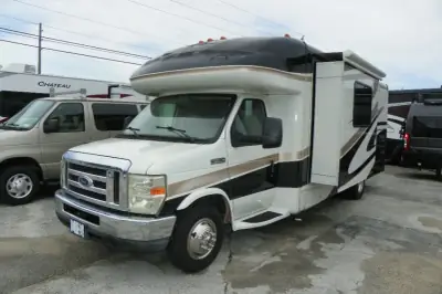 2010 Monaco MONTCLAIR 252DS