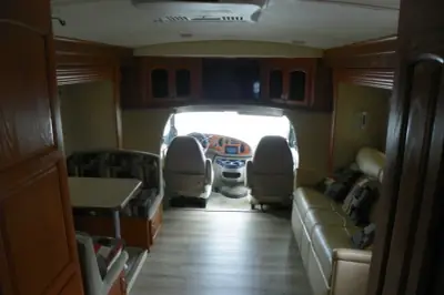 2010 Monaco MONTCLAIR 252DS photo 14