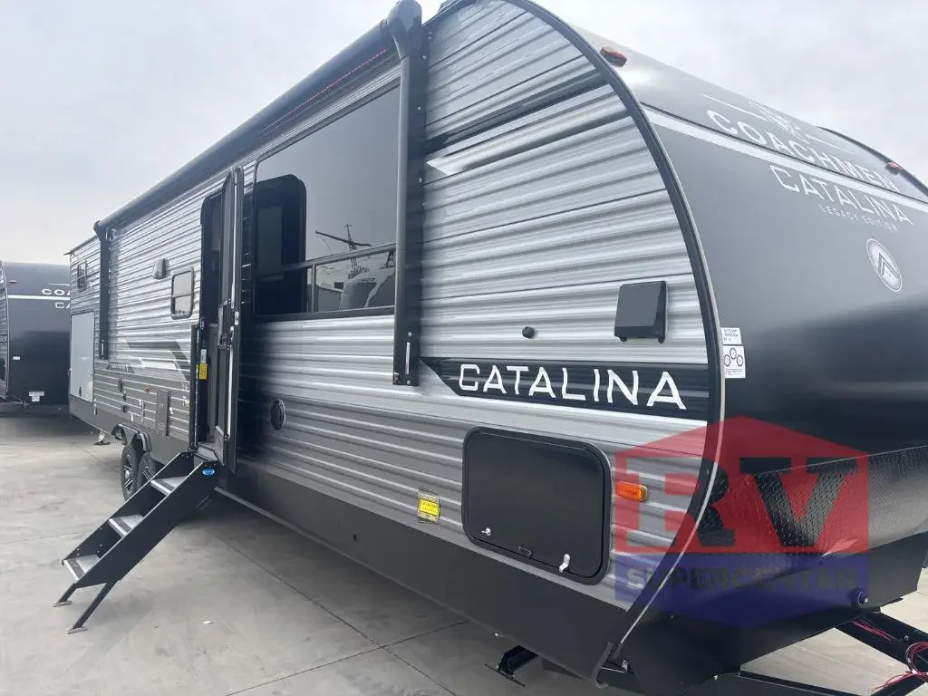 2026 Coachmen Catalina Legacy Edition 343BHTS exterior