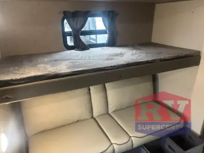 2026 Coachmen Catalina Legacy Edition 343BHTS photo 26