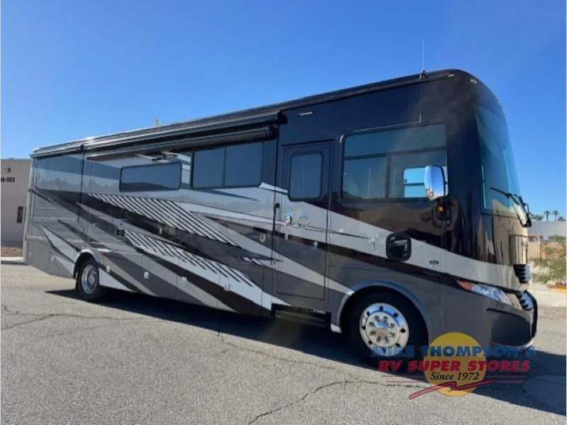 2023 Tiffin Motorhomes Open Road Allegro exterior
