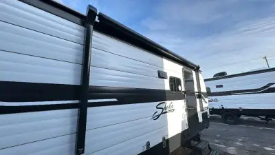 2026 Shasta Shasta Compact 18DBL photo 48