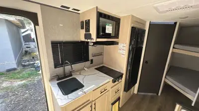 2026 Shasta Shasta Compact 18DBL photo 15