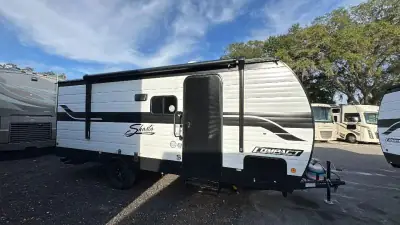 2026 Shasta Shasta Compact 18DBL photo 2