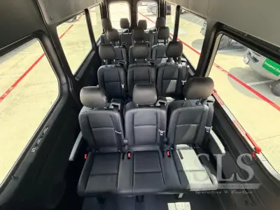 2024 Mercedes Benz 2500 Shuttle photo 17