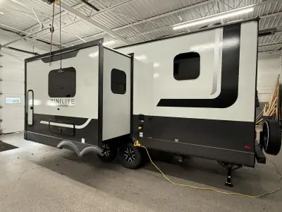 2026 Forest River Rockwood Mini Lite 2509S photo 9