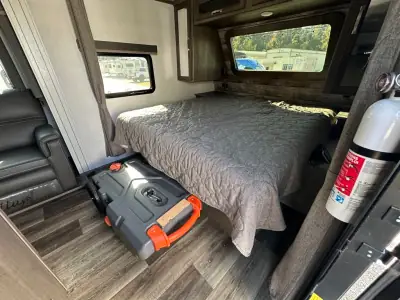 2022 Keystone COUGAR HALF-TON 22MLS photo 5