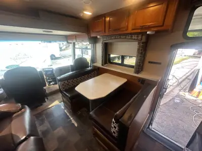 2016 Jayco ALANTE 31L photo 11