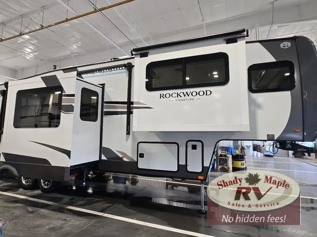 2026 Forest River Rockwood Signature 402SFL exterior