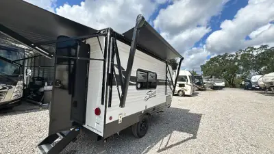 2026 Shasta Shasta Compact 16BH photo 8
