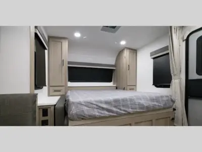 2026 Forest River Rockwood Mini Lite 2519S photo 32