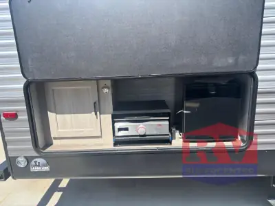 2026 Coachmen Catalina Legacy Edition 293QBCK photo 7