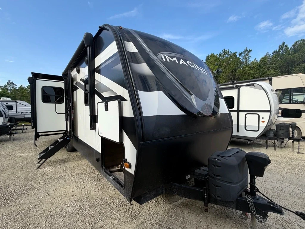 2022 Grand Design IMAGINE 2970RL exterior