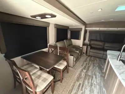 2022 Grand Design IMAGINE 2970RL photo 7