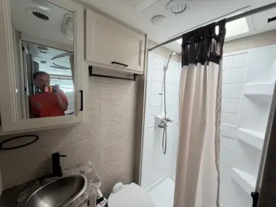 2023 Thor Motor Coach VEGAS 24 4 photo 17