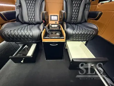 2020 First Class Customs Ultimate Business Class Sprinter photo 27