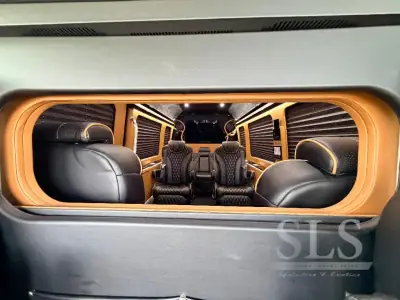2020 First Class Customs Ultimate Business Class Sprinter photo 18