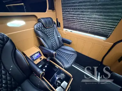 2020 First Class Customs Ultimate Business Class Sprinter photo 29