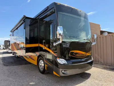 2017 Tiffin Motorhomes 45OPP