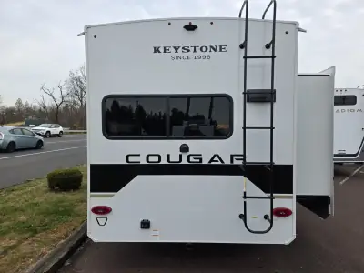 2026 Keystone Cougar Half-Ton 29MBD photo 5