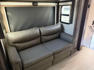 2022 Grand Design SOLITUDE 380FL photo 26