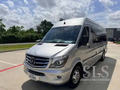 2014 Airstream Interstate 24GL photo 7